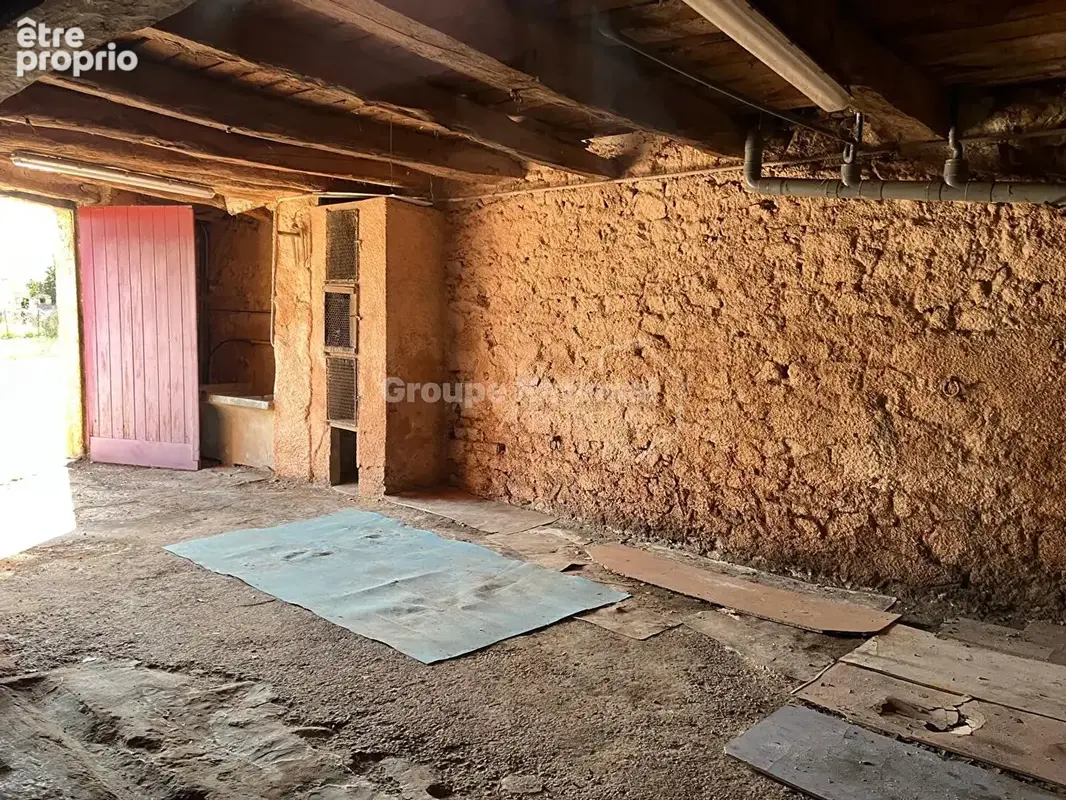 Maison/ Immeuble de rapport composé de 2 logements T2 avec entrées séparées + jardin de 213m² et remise traversante de 90m² en r - photo 15
