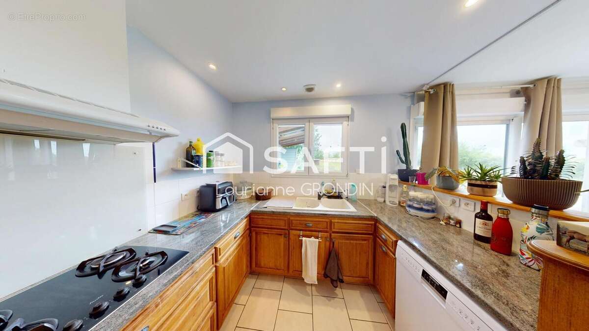 Photo 2 - Maison à ASNIERES-LA-GIRAUD