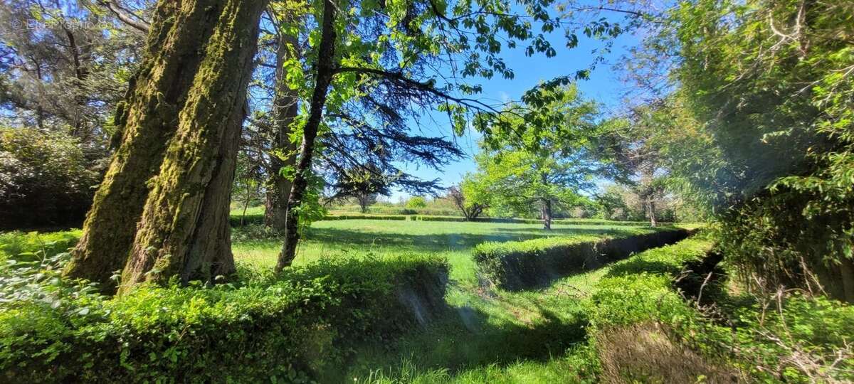 Maison à LABOUTARIE