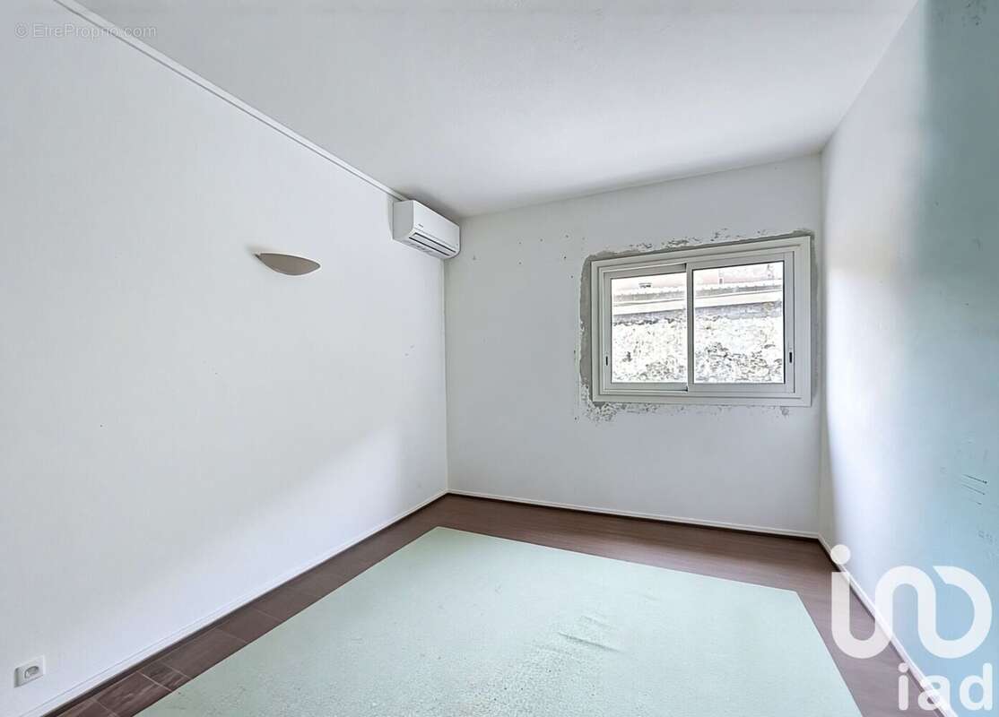 Photo 3 - Appartement à SAINT-DENIS