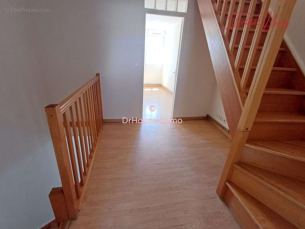 Maison 74 m² à Bohain-En-Vermandois  - photo 6