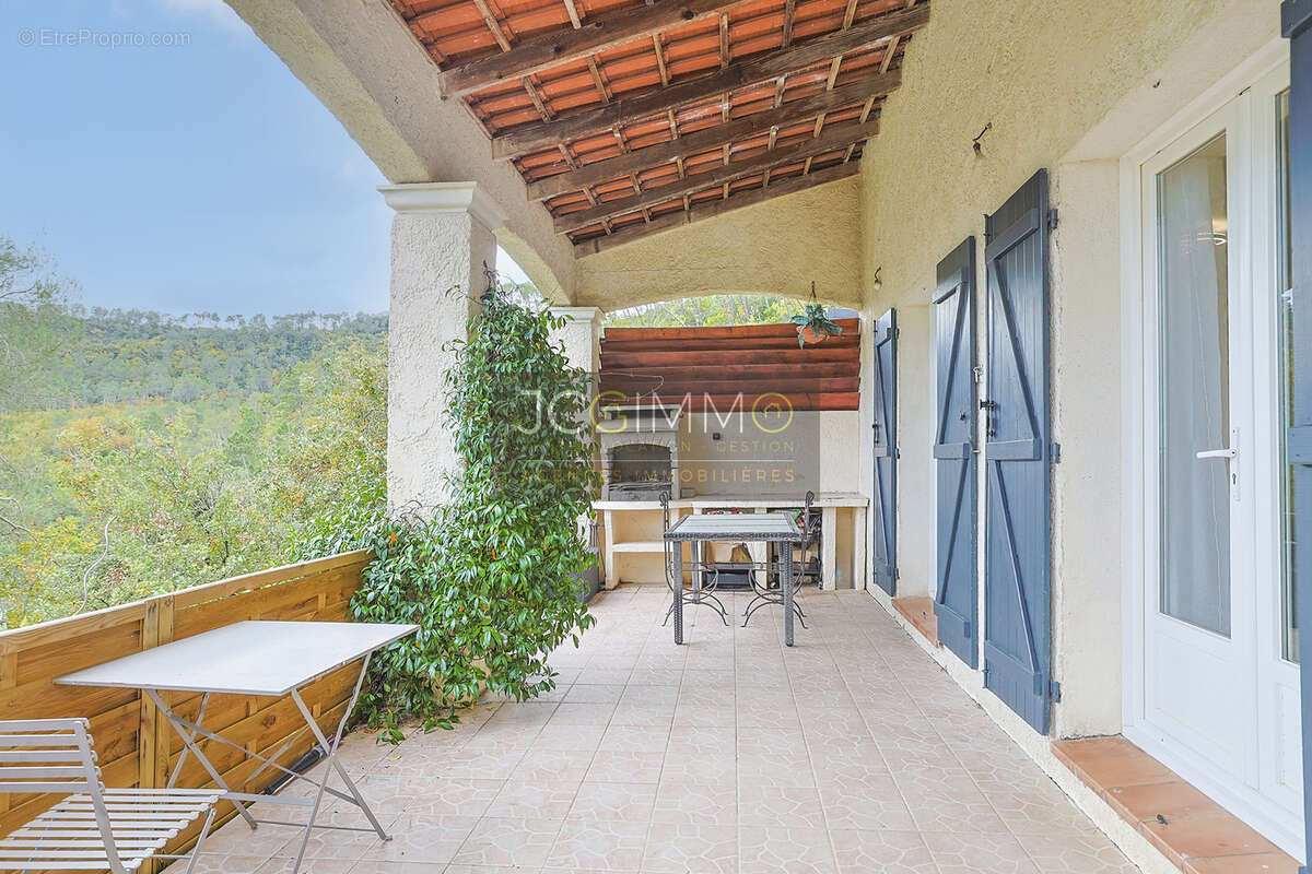 Maison à BRIGNOLES