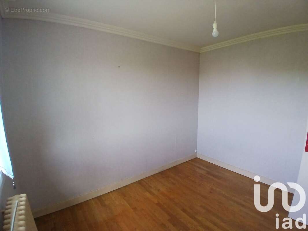 Photo 9 - Maison à CHATEAUNEUF-EN-THYMERAIS