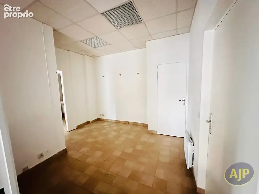 Local commercial Nantes 50 m2 - photo 7