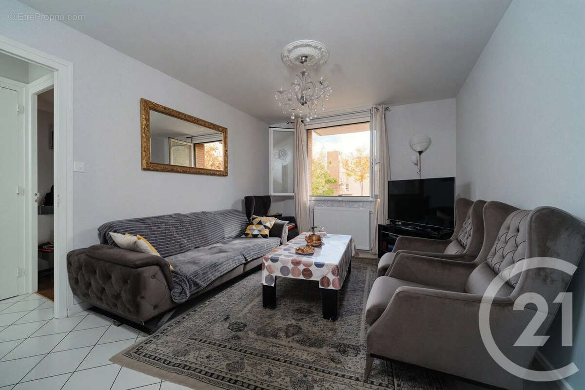 Appartement à LYON-8E