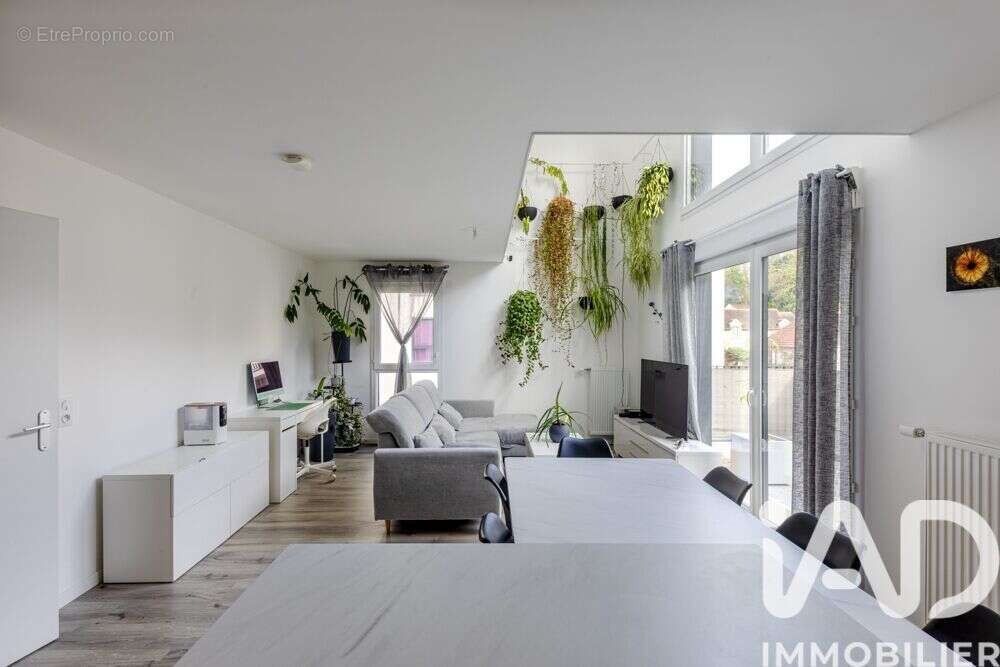 Photo 2 - Appartement à POISSY