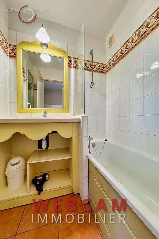 Appartement à MANDELIEU-LA-NAPOULE