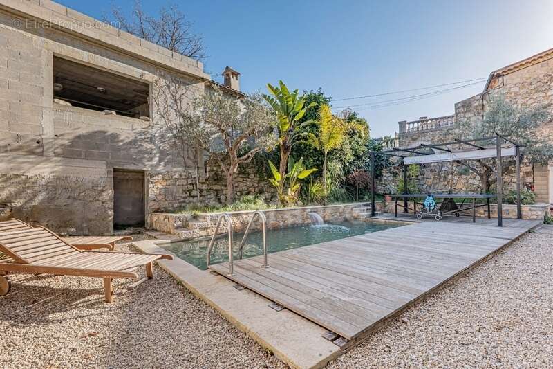 Mougins / à vendre Propriété type MAZET avec dépendance, piscine et garage pour 2 véhicules - photo 17