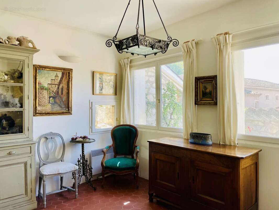 Maison à VAISON-LA-ROMAINE