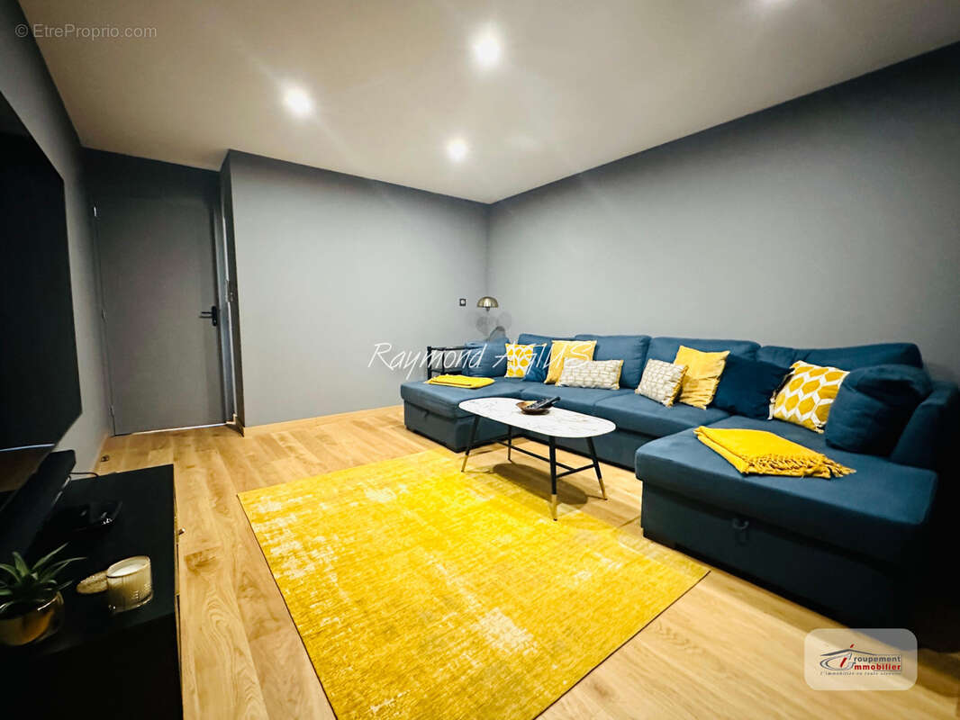 Maison à SAINT-EMILION