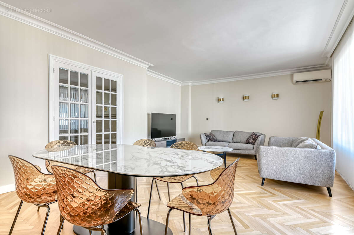 Appartement à LYON-6E
