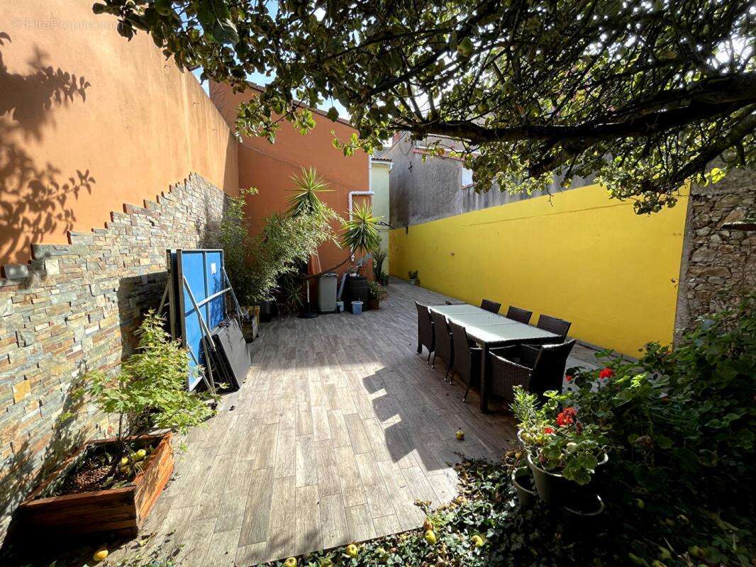 Maison à PAIMBOEUF