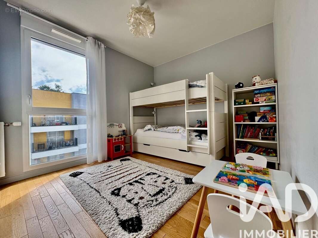 Photo 9 - Appartement à RUEIL-MALMAISON