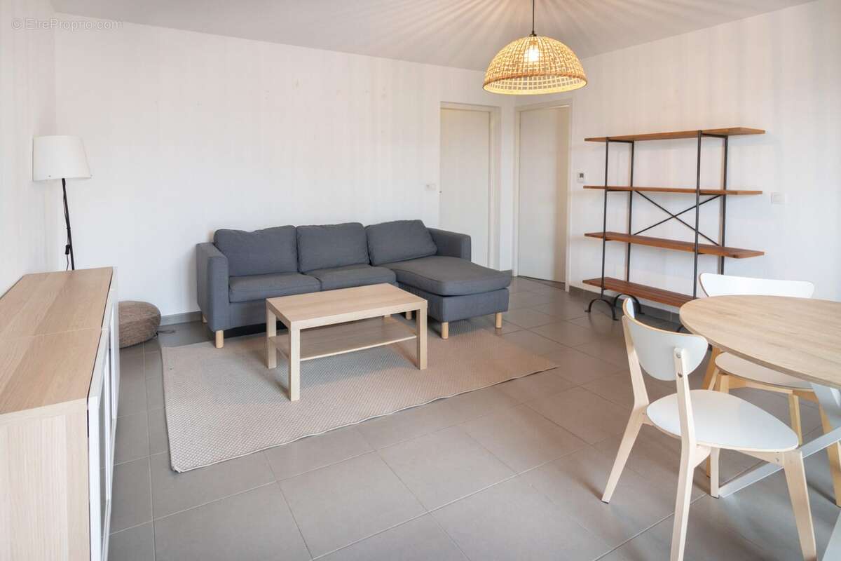 Appartement 70 m² à Pessac  - photo 3