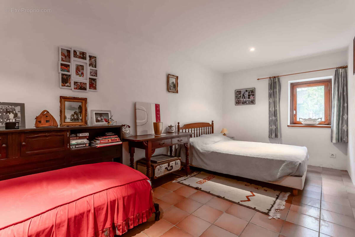 Maison à PUY-L'EVEQUE