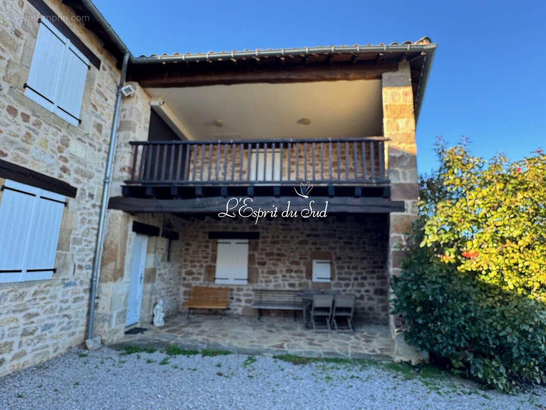 Maison 260 m² à Le Verdier  - photo 5