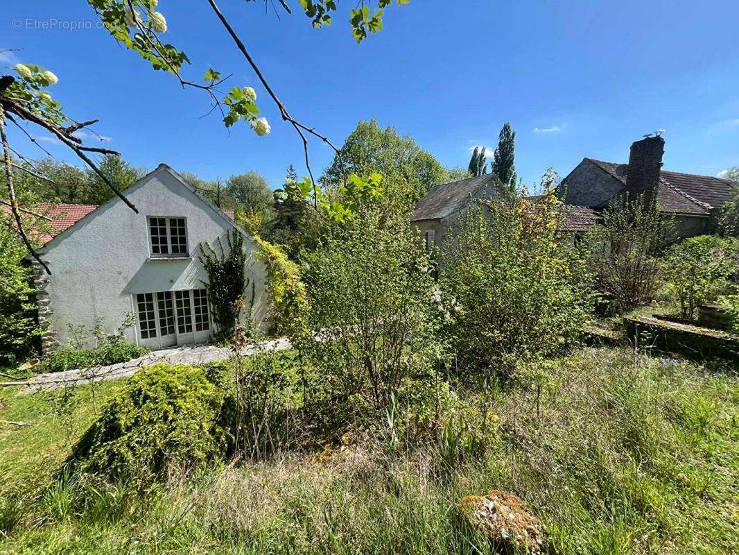 Maison à SACLAS