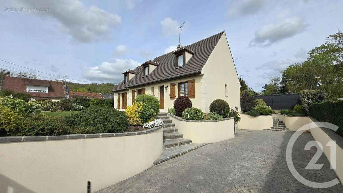 Maison à LABRUYERE