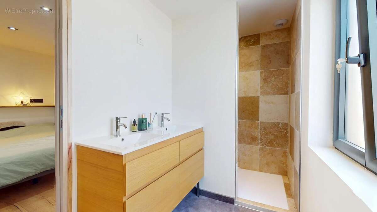 LONGNES 78980 - Maison de de 120 m² - 5 pièces avec 3 chambres et jardin - photo 12