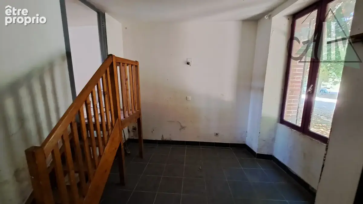 Pont sur Yonne - Maison de ville à rénover de 61,5 m2 - Idéal investisseur - photo 6