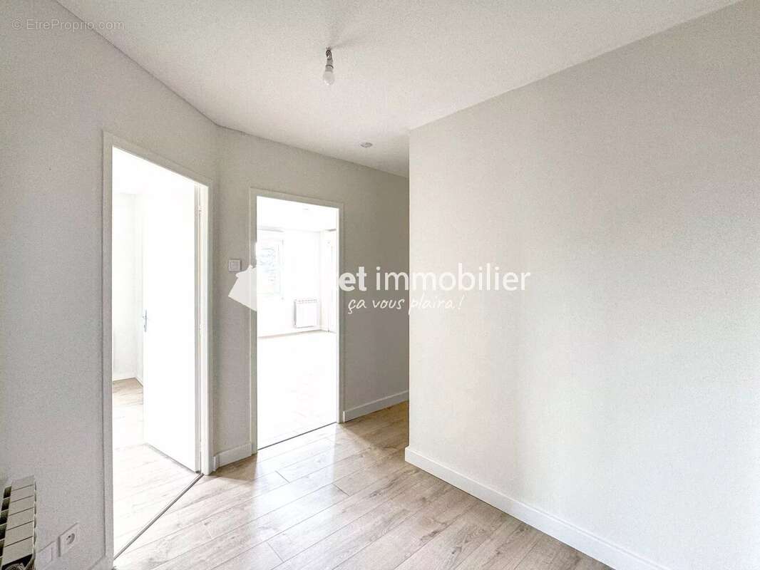 Appartement à AUCAMVILLE