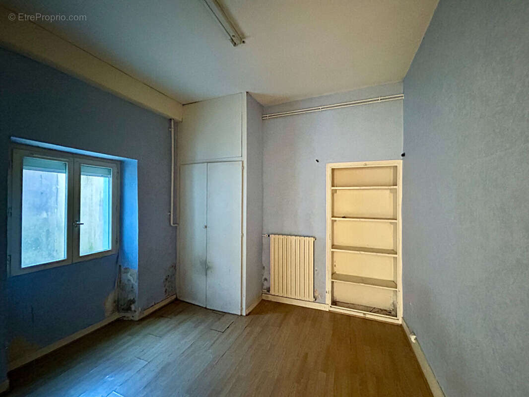 Immeuble de rapport Niort centre 3 appartements T2 - photo 3