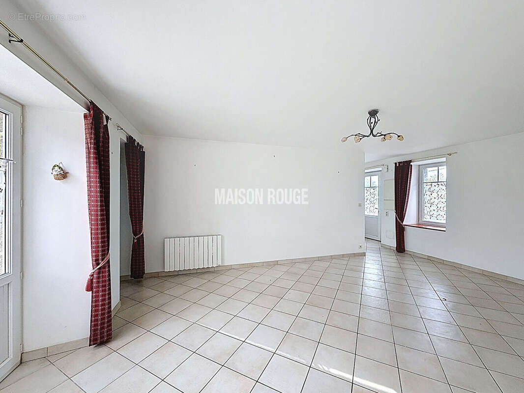 HIREL, maison plain-pied lumineuse avec fort potentiel d'agrandissement - photo 3