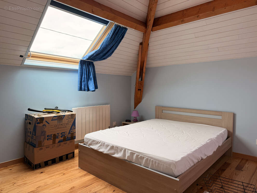 Maison en pierre et grange rénovée - photo 12