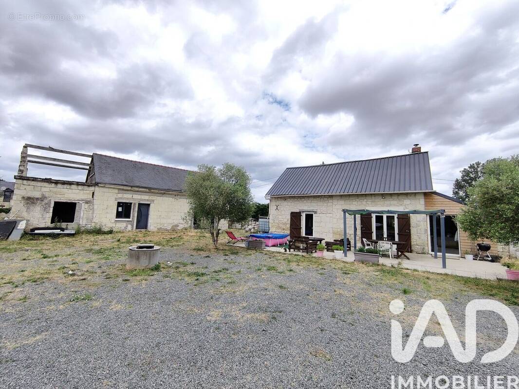 Photo 1 - Maison à VARENNES-SUR-LOIRE