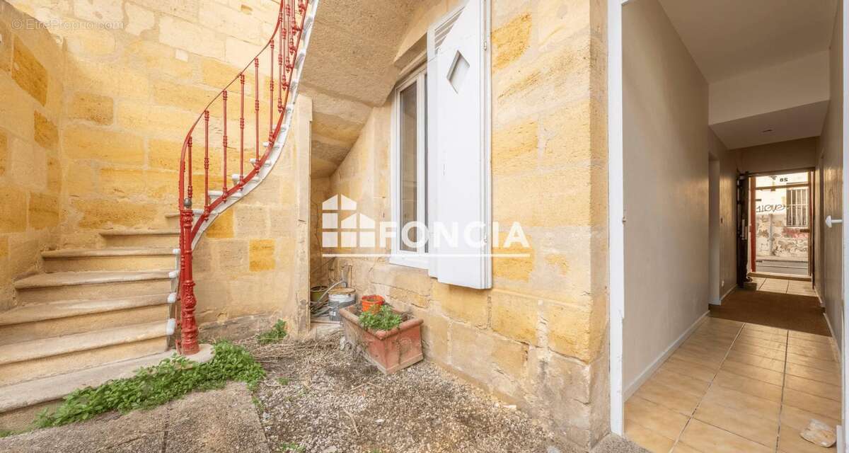 Appartement à BORDEAUX