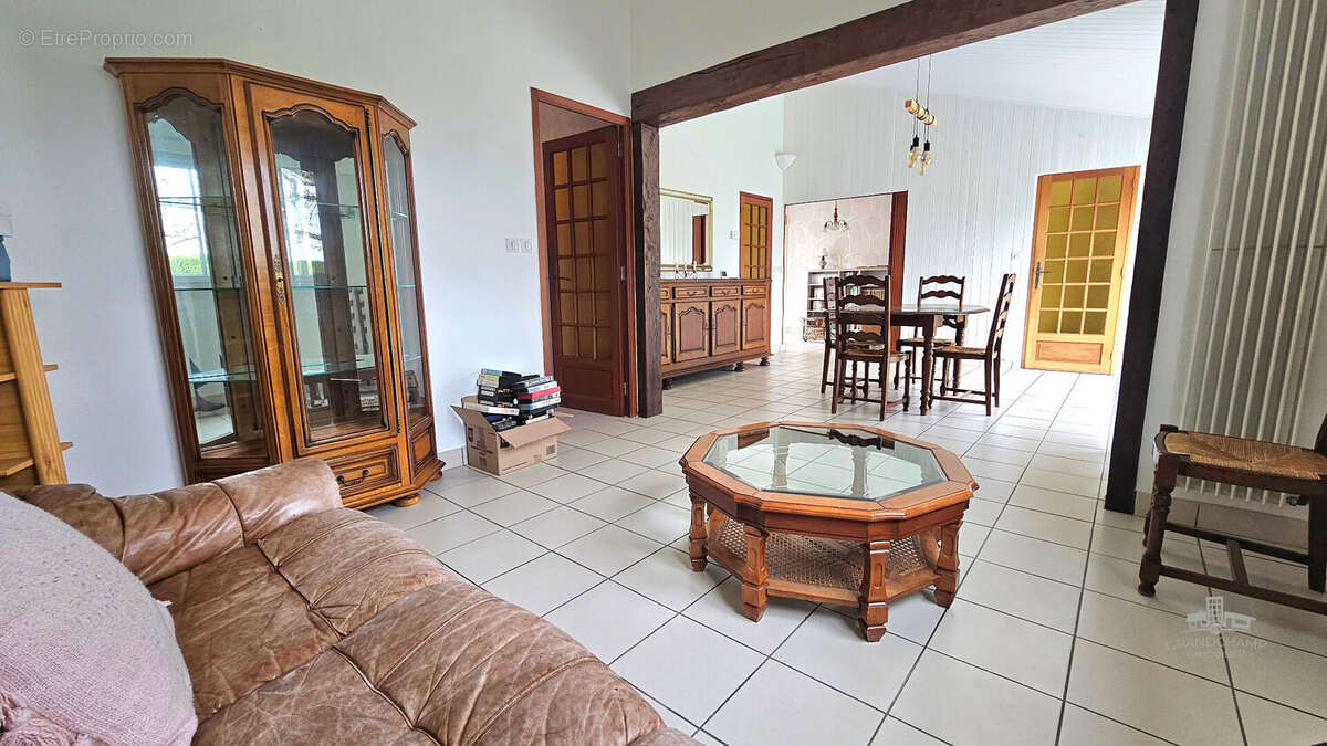 Maison à LA CHAPELLE-SUR-ERDRE