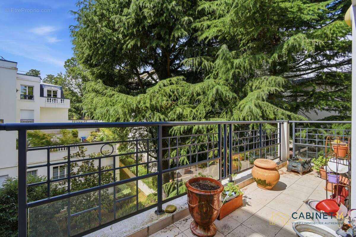 Appartement à BOURG-LA-REINE
