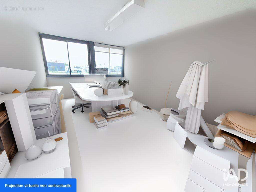 Photo 4 - Commerce à CHAUMONT