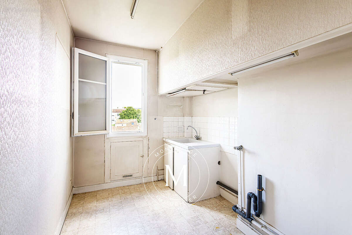 Appartement à MONTROUGE