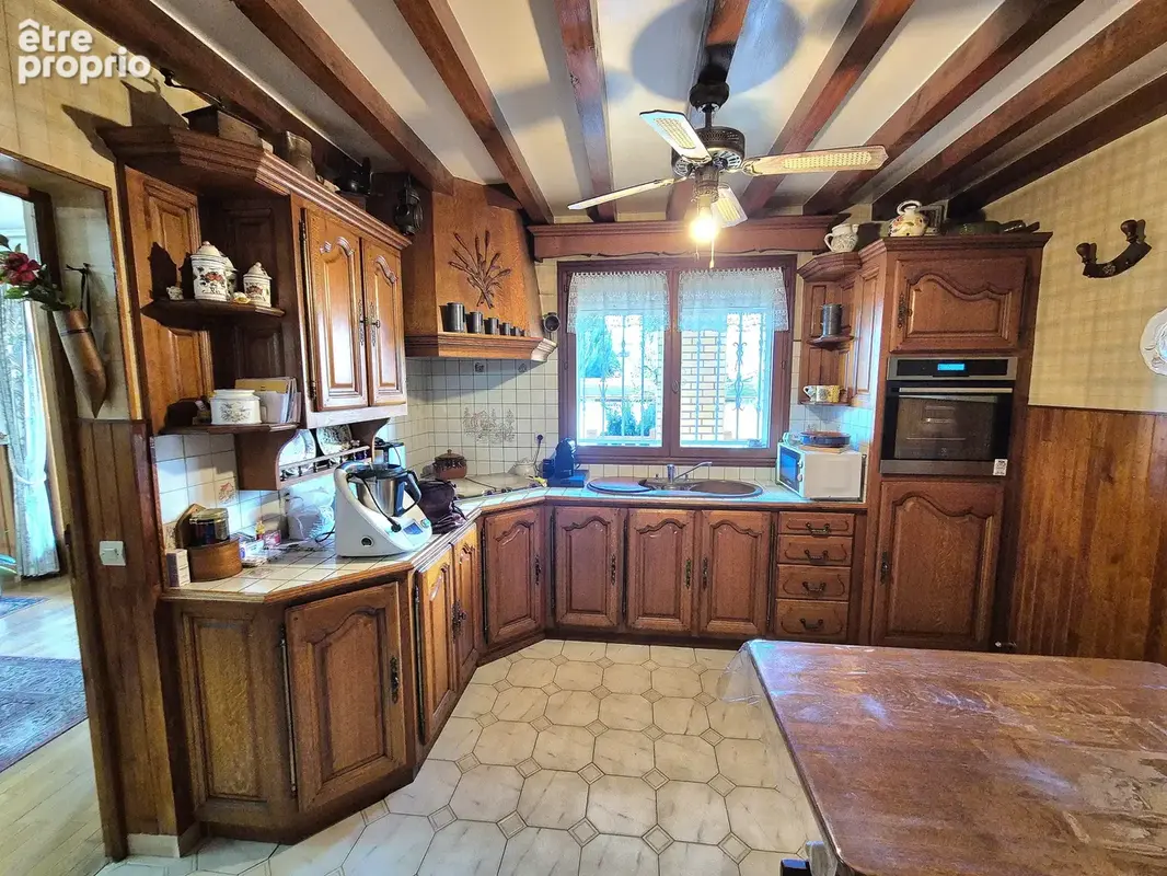 Maison 6 pièces avec dépendance - photo 10