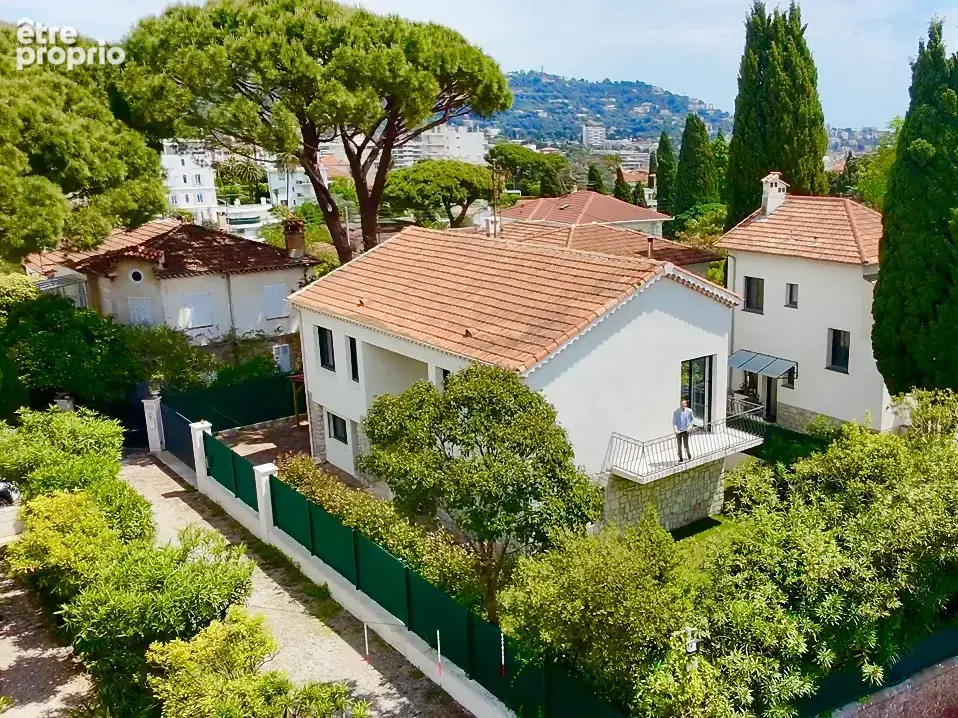 Maison de 3 appartements avec jardin et parking • Secteur Tassigny Cannes - photo 3