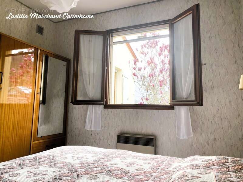 Maison 4 faces jardin piscine garage FUILLA (66) - photo 12