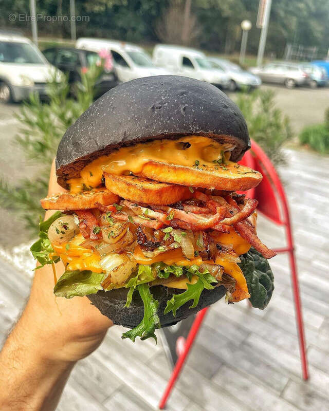 Photo 3 - Commerce à CORNEBARRIEU