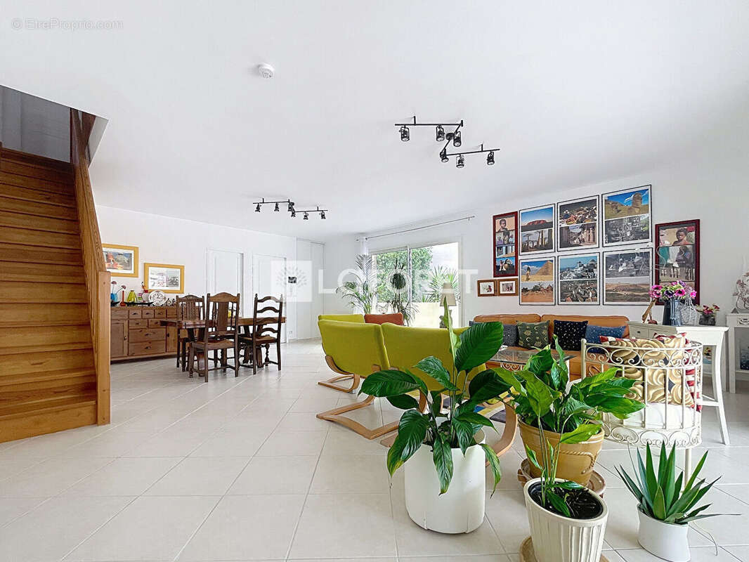 Maison à LATOUR-BAS-ELNE