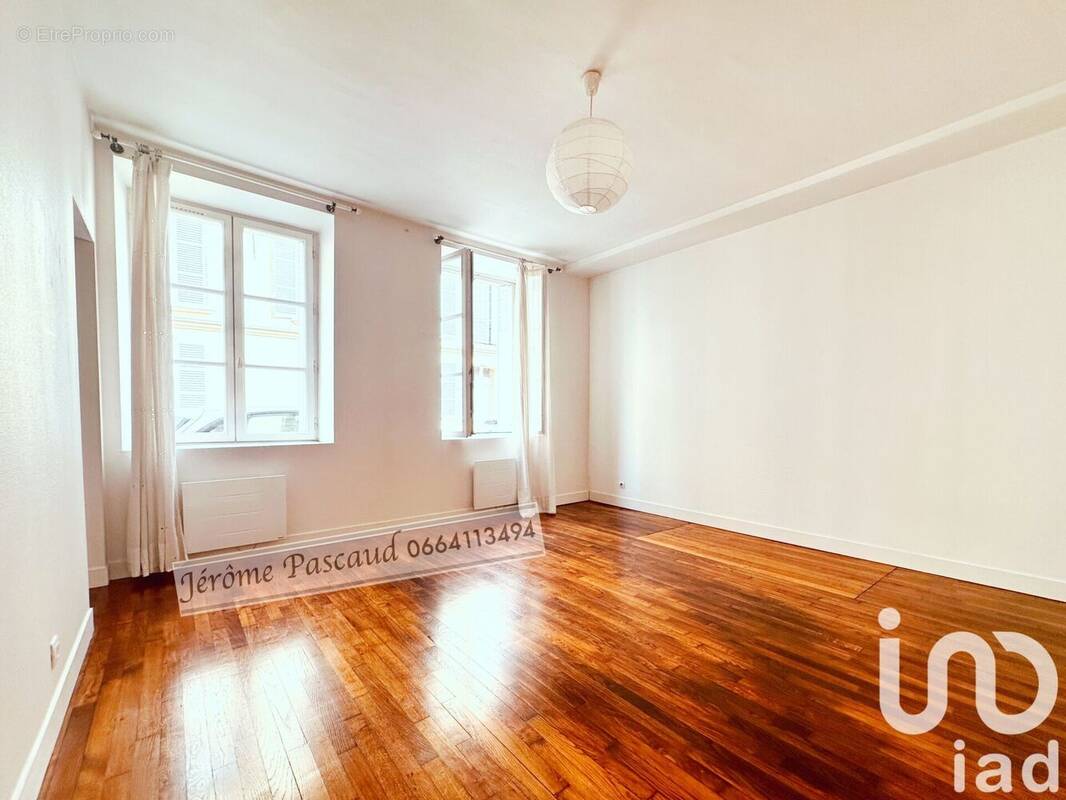 Photo 1 - Appartement à VERSAILLES