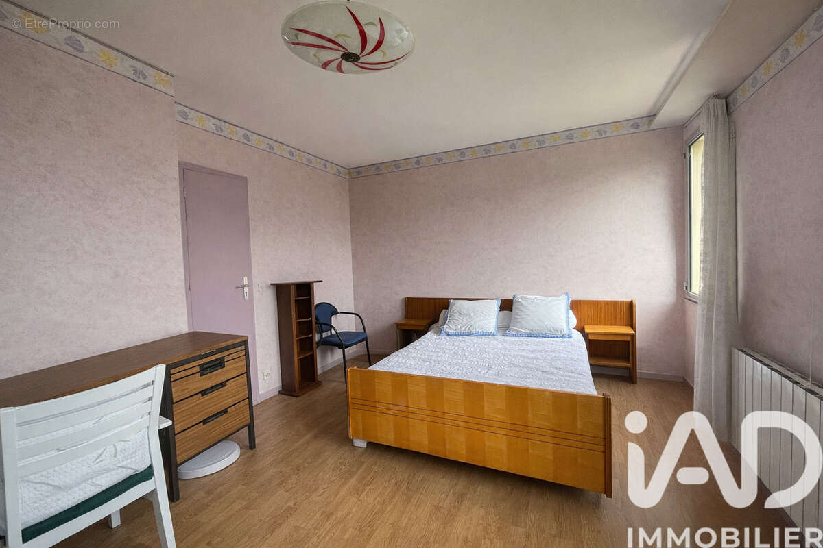Photo 6 - Maison à ETAMPES-SUR-MARNE