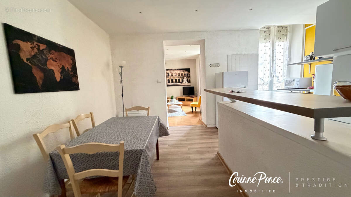 Nimes centre historique ecusson  p3 60m2 propose par corinne ponce  immobilier - photo 2