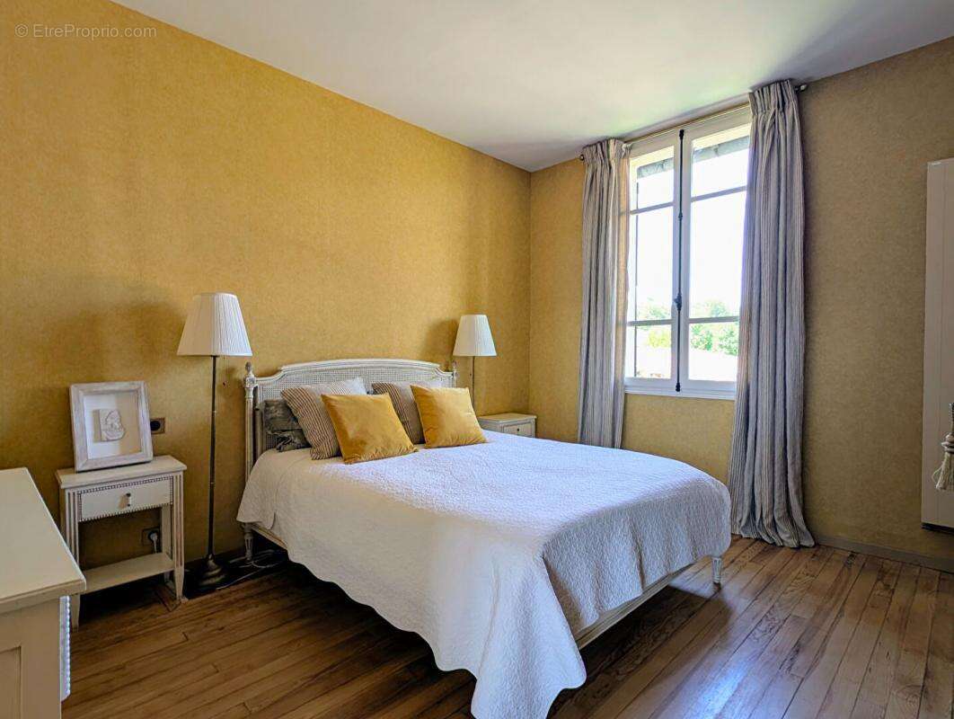 Maison à SALIES-DU-SALAT