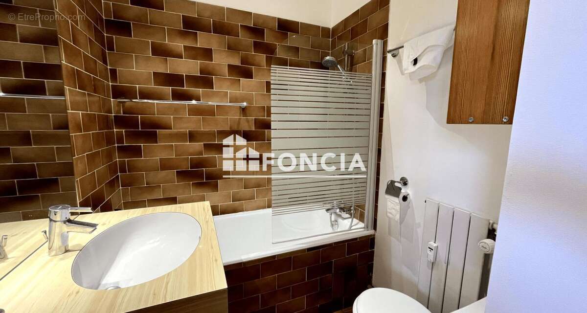 Appartement à LES ALLUES