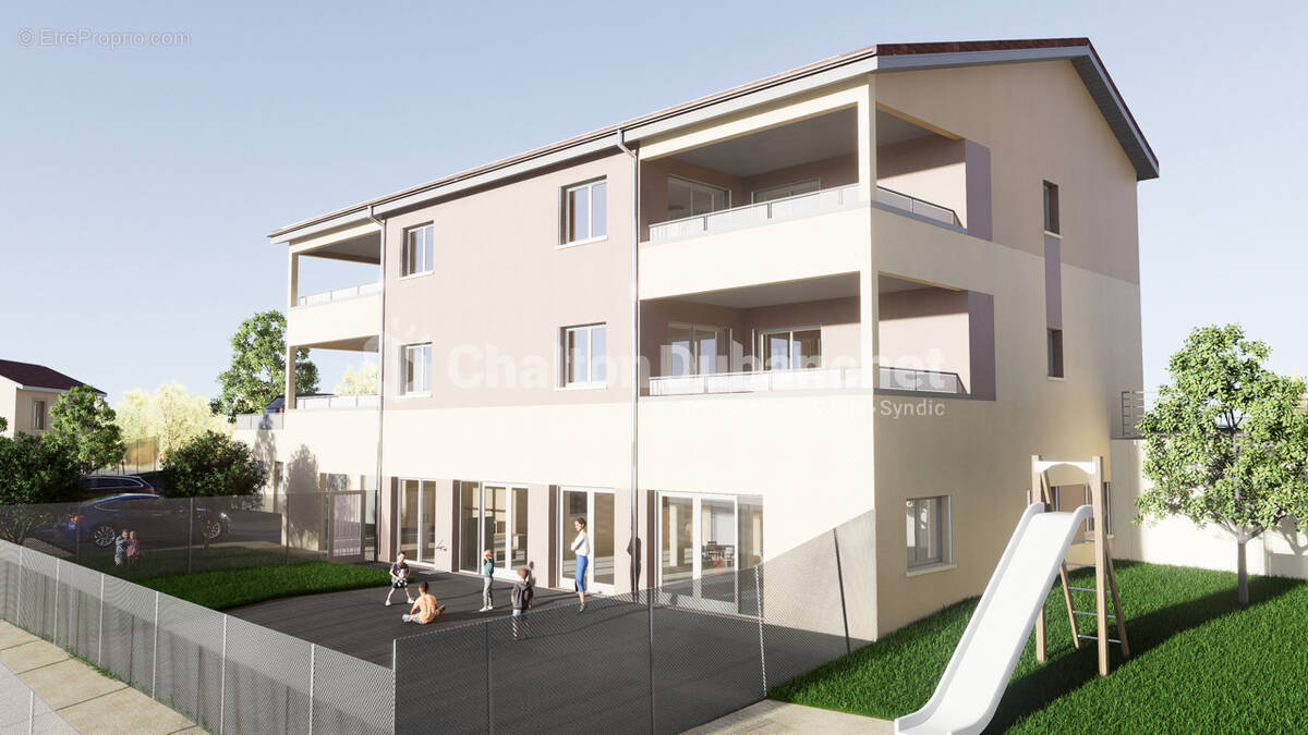 Appartement à PANISSIERES