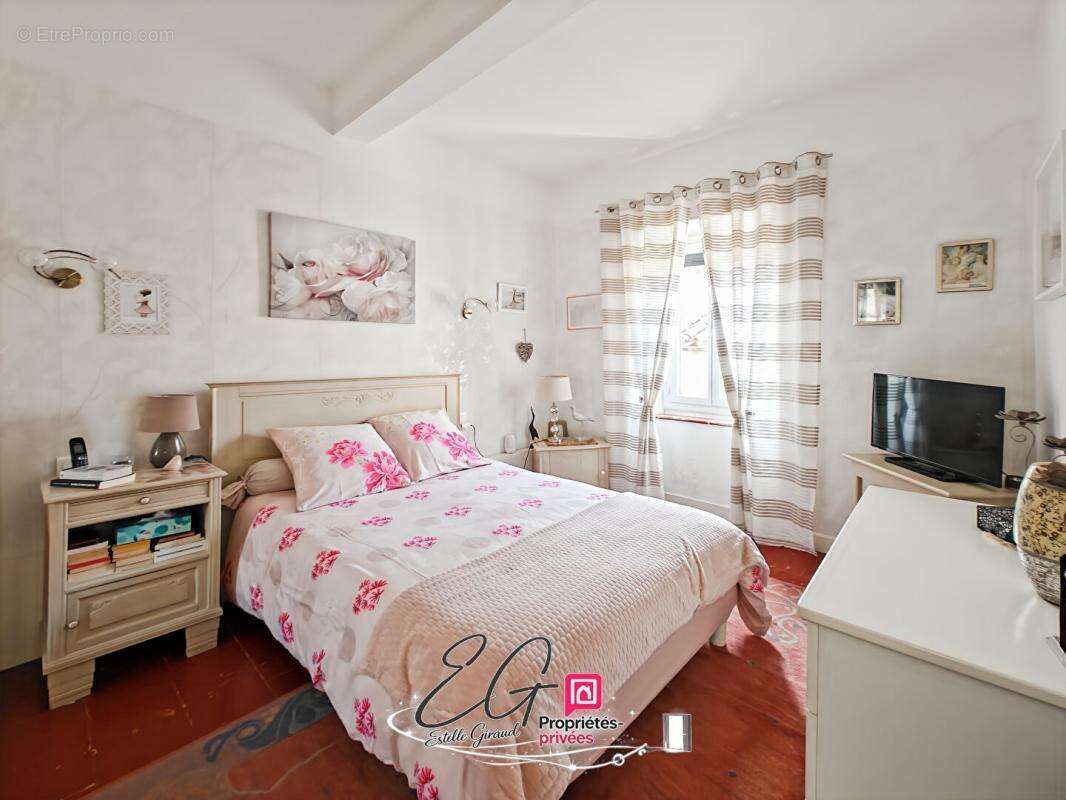 Maison à CAUNES-MINERVOIS