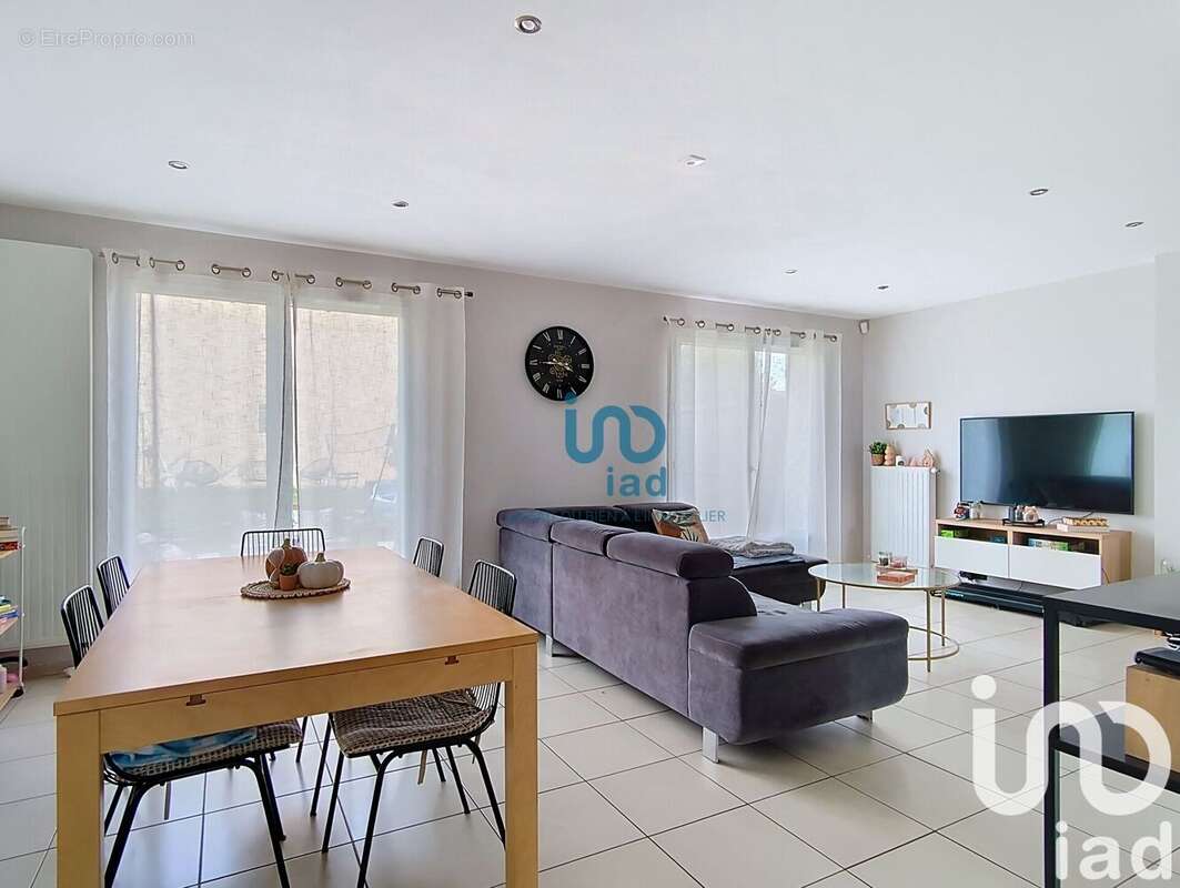 Photo 2 - Maison à TOURNAN-EN-BRIE