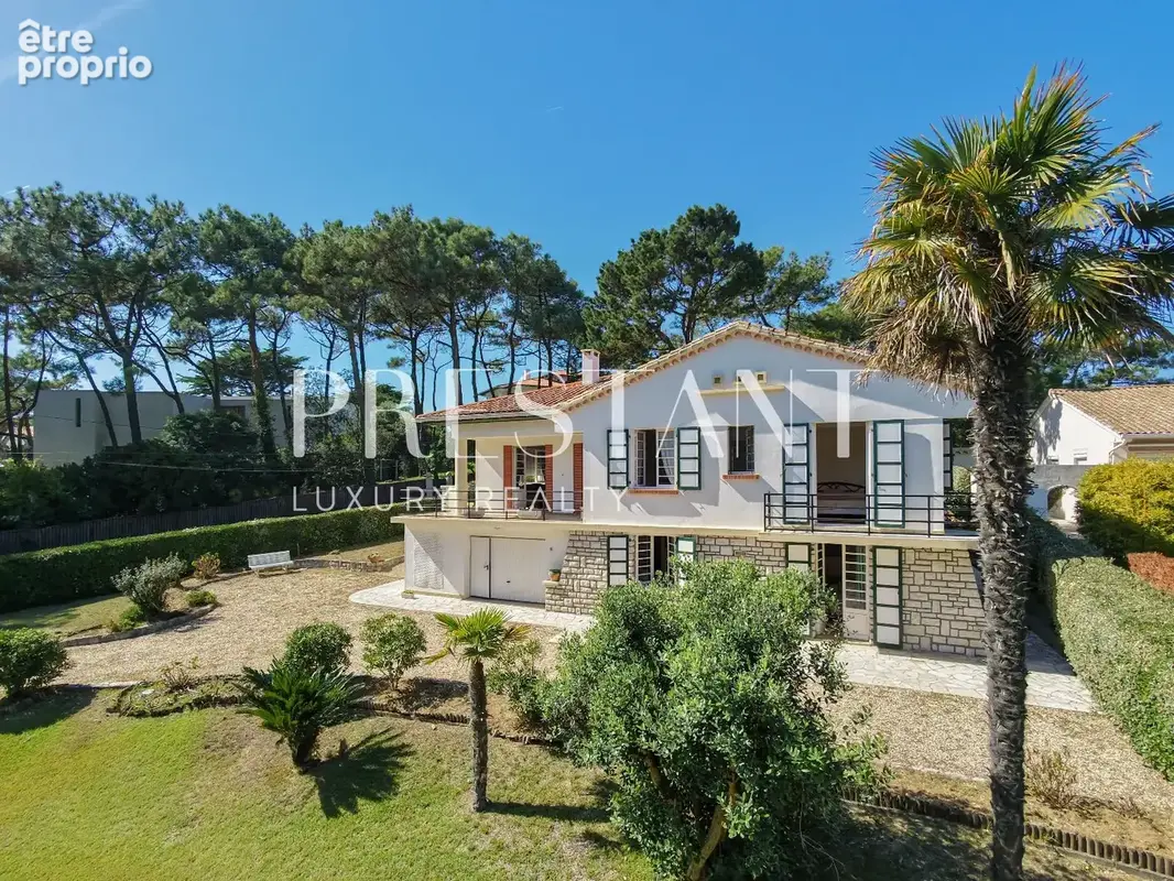 Exlusivité - Anglet Chiberta - Propriété emblématique à quelques pas des plages - photo 1