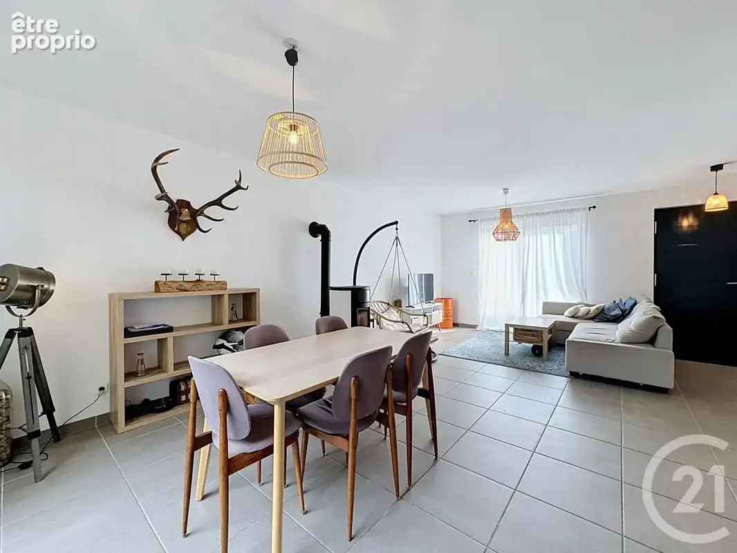 Maison 4 pièces 85 m² à vendre à La Ferte-Saint-Aubin (45240) - photo 3