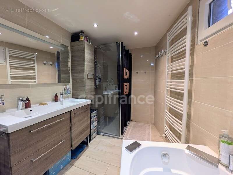 Maison de caractère avec piscine couverte – Deux habitations indépendantes – Thérines (Oise)-Proximité de Gerberoy - photo 15